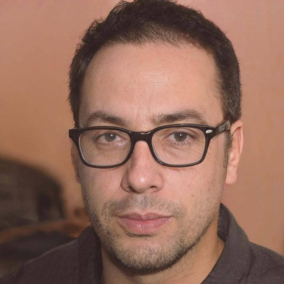 Dr. Marcus Steiner, Geschäftsführer